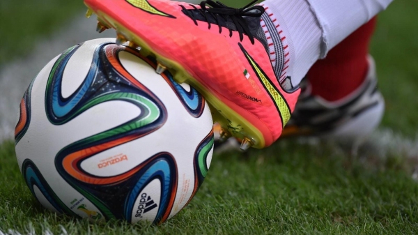 Puma, Adidas ve Nike'ın sponsor olduğu futbolculardan 11 kuruldu