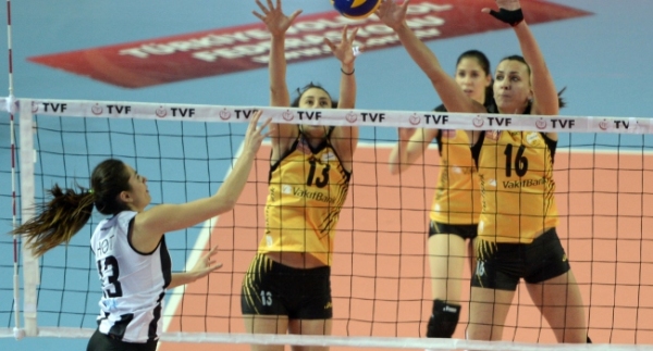 VakıfBank set vermedi