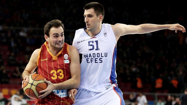 Anadolu Efes 77-75 Galatasaray Liv Hospital