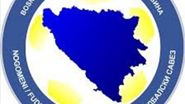 Bosna Hersek'te futbola kar engeli