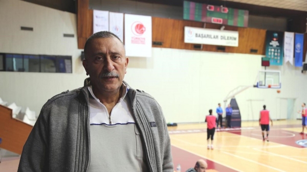 Efe Aydan: "Türkiye'de basketbol ağır oynanıyor"