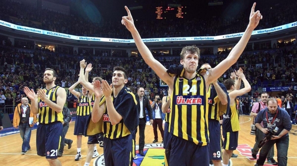Fenerbahçe Ülker Euroleague'de Final Four'a yükseldi
