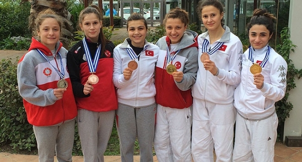 Judoda madalya yağmuru