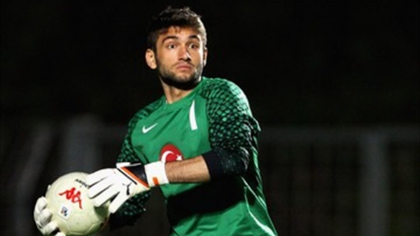 Sivasspor kalecisi Ertuğrul Taşkıran baba oldu