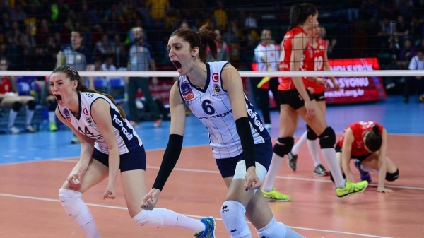 VakıfBank: 2 - Fenerbahçe Grundig: 3