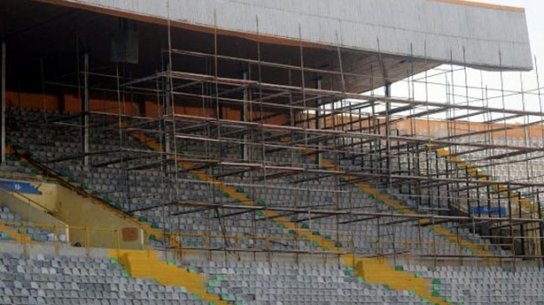 İzmir Atatürk Stadı'nda çatı yenileniyor