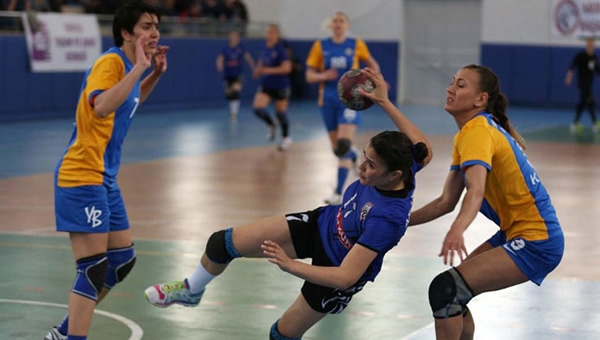 Yenimahalle finale göz kırptı!