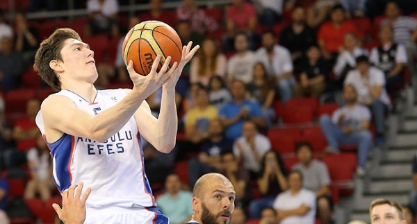 Anadolu Efes'e yerli oyuncu ödülü