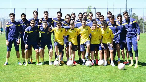 Ankaragücü yıldızlarını seçmeye başladı