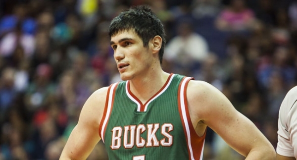 Ersan İlyasova Detroit Pistons'ta