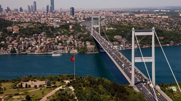 İstanbul Valiliği, Karşıyaka bayrağının asılmasına izin verdi