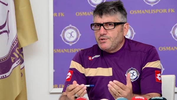 Akçay: 'Çobanın uykusu kurdun yolunu açar'