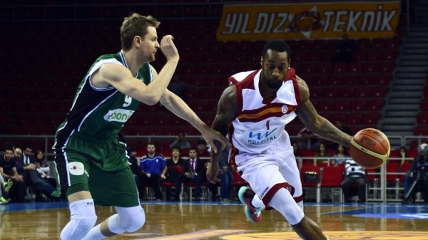 Karşıyaka Justin Carter'ı transfer etti