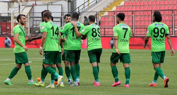 Akhisar'dan sürprize izin yok