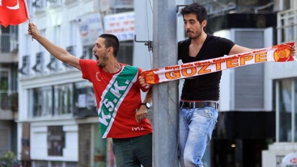 Göztepe ve Karşıyaka'ya destek geldi!