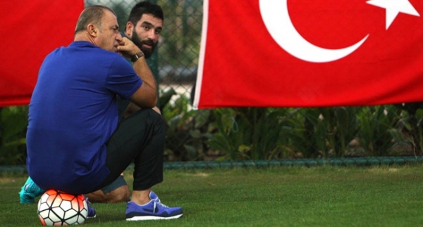 Türkiye'nin bileği bükülmüyor