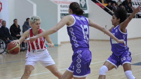 2 ABD'li transfer edecekler!