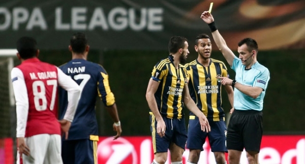 Fenerbahçeli yöneticilerden futbolculara moral