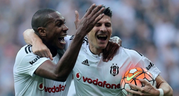 Gomez Beşiktaş tarihine geçti