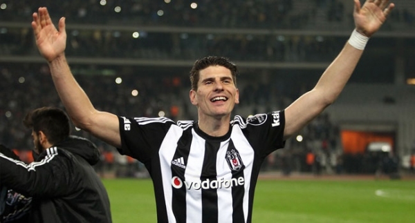 Süper Lig'in gol kralı Gomez