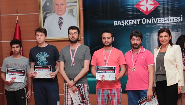 Başkent'te festival tadında satranç turnuvası