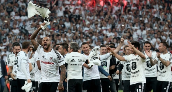 Beşiktaş, efsane sezonlarına dönmek istiyor