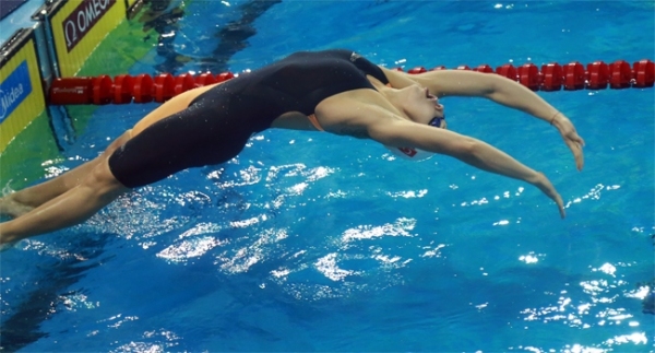 Milli yüzücü Avramova veda etti