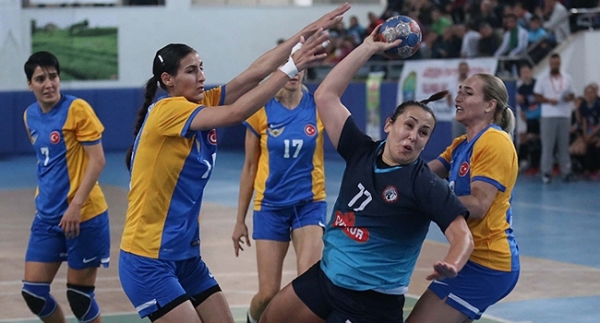 Yenimahalle, Rize'de galip