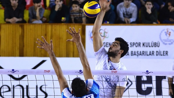 Halkbank galip gelmeyi bildi