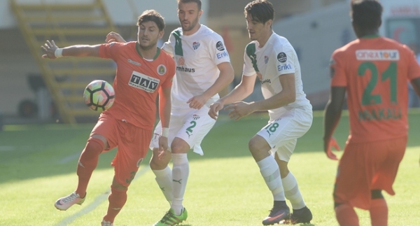 Aytemiz Alanyaspor'da Sefa Yılmaz'a ceza