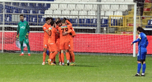 Çaykur Rizespor gol olup yağdı