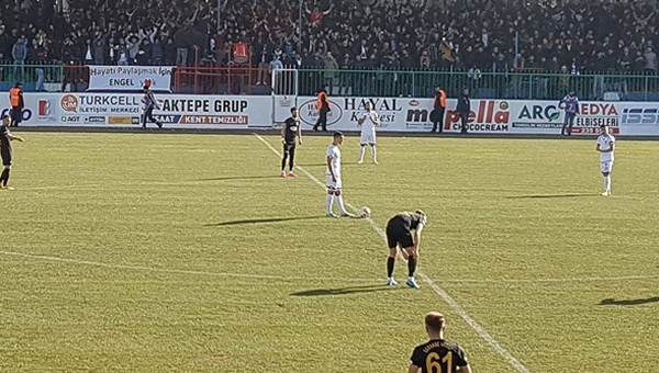 Hacettepe'de yeni yönetimin şerefine: 2-5