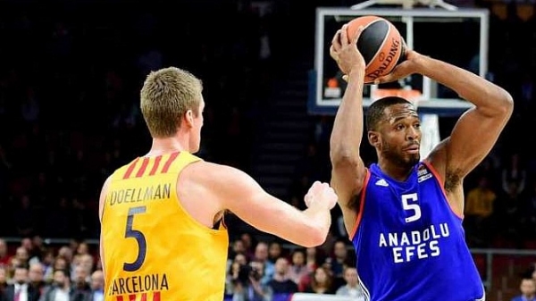 Efes'in rakibi Barcelona!