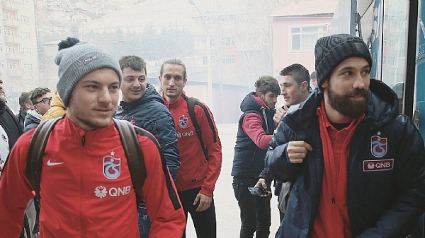 Trabzonspor kafilesi Gümüşhane'de