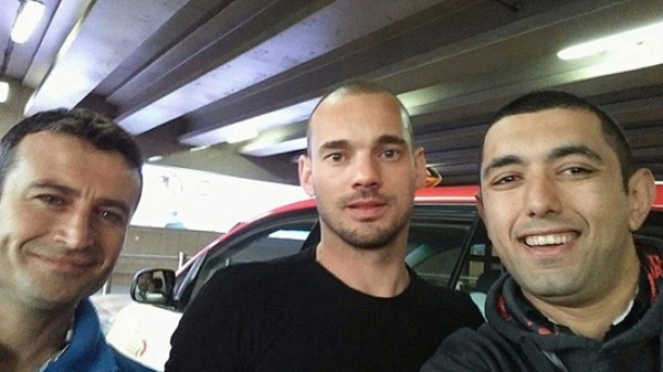 Wesley Sneijder Dubai'de!