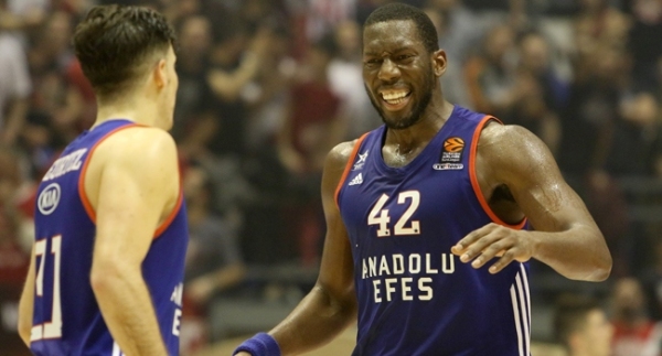 Anadolu Efes'in rakibi Baskonia