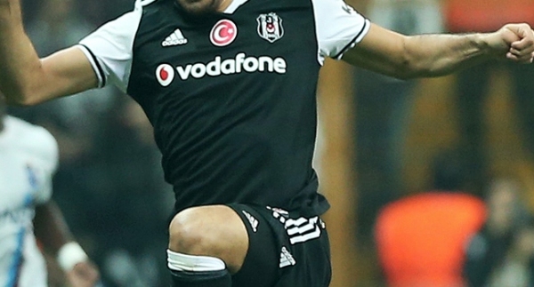 Beşiktaş uzattı! 10 milyon dolar...