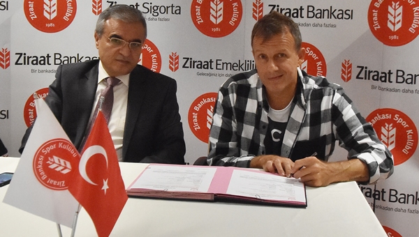 Juan Barrial, Ziraat Bankası'nda