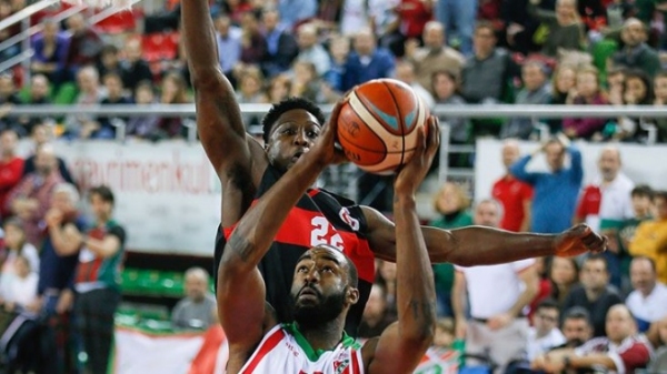 Pınar Karşıyaka - Gaziantep Basketbol: 79-92