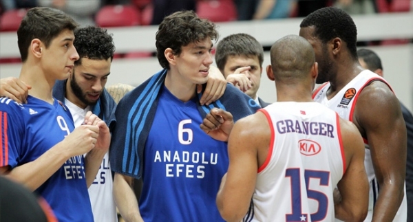 Anadolu Efes'in konuğu Brose Bamberg