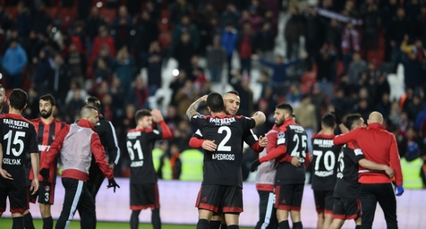 Gaziantepspor'un konuğu Kasımpaşa