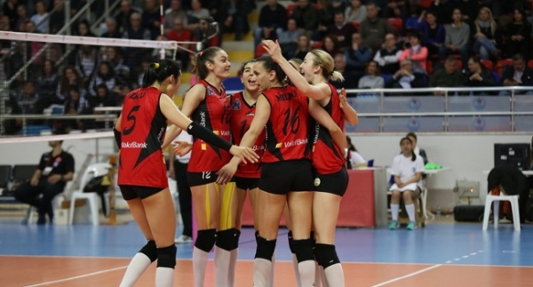 Lider VakıfBank tutulmuyor