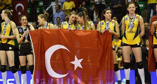 Kadın voleybolunun zirve yükselişi