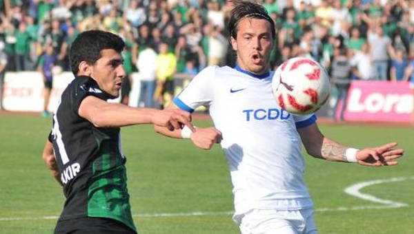 Ankara Demirspor, Kocaeli'den beraberlik çıkardı