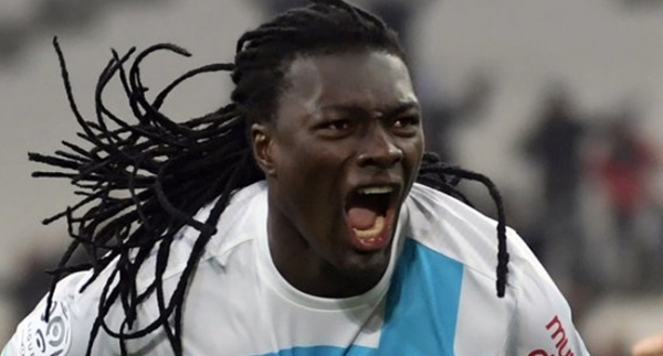 Galatasaray Gomis'i borsaya bildirdi