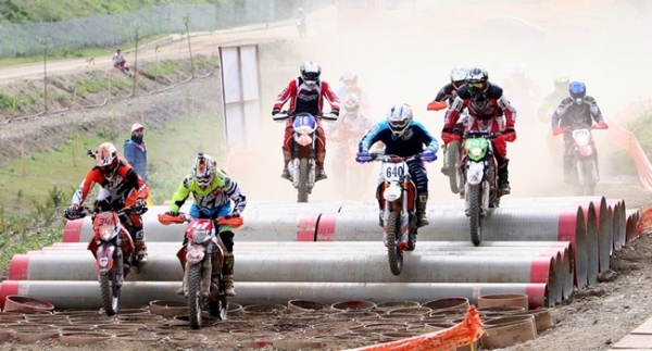 Süper enduro heyecanı İzmir'de