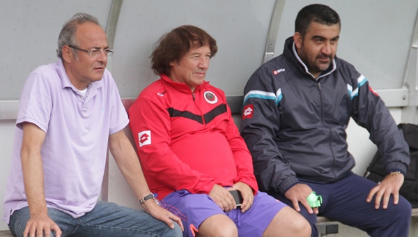 Murat Cavcav yakın takipte