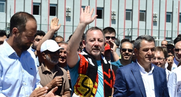Sergen Yalçın resmen Eskişehirspor'da