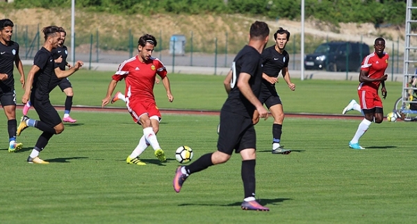 Yeni Malatyaspor'dan Tuzlaspor'a 4 gol
