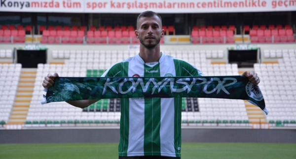 Konyaspor'a Hırvat defans oyuncusu